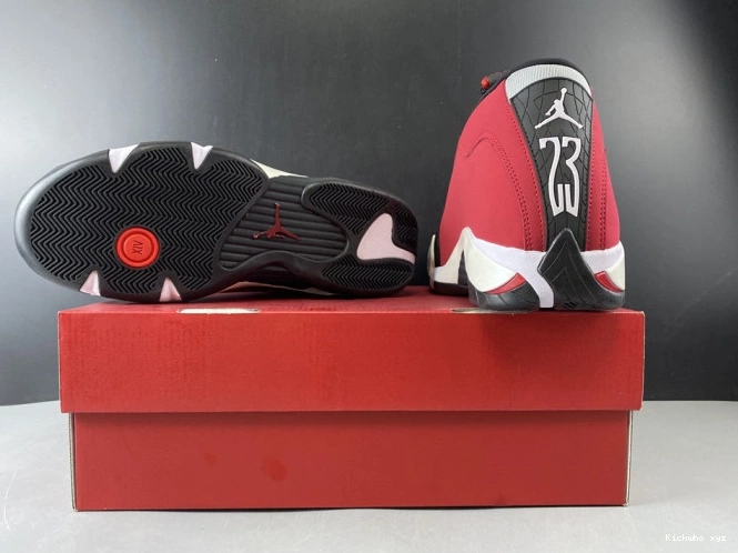 14 AIR 487471-006 TORO GYM RED JORDAN RETRO 0620